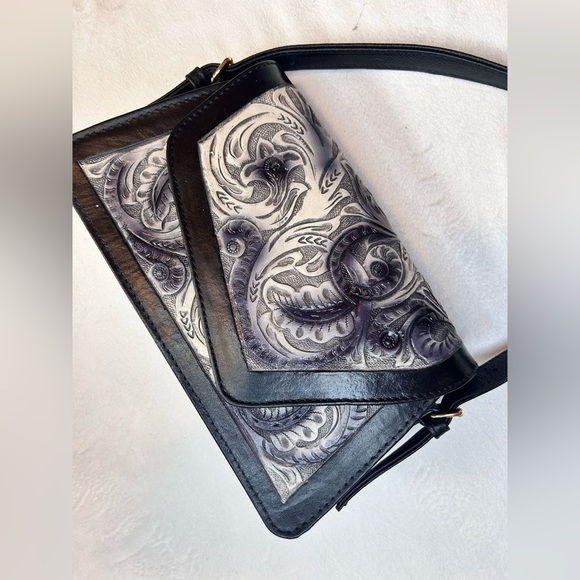 ROMINA CINCELADO SHOULDER BAG | Black and Gray Women’s Bag (B) - Picture 4 of 12